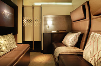 Wohnzimmer der Etihad Residence Suite im Airbus A380