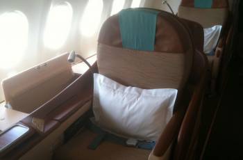 Oman Air: Business Class Sitz im A330